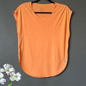 Nike City Sleek T-shirt (S)